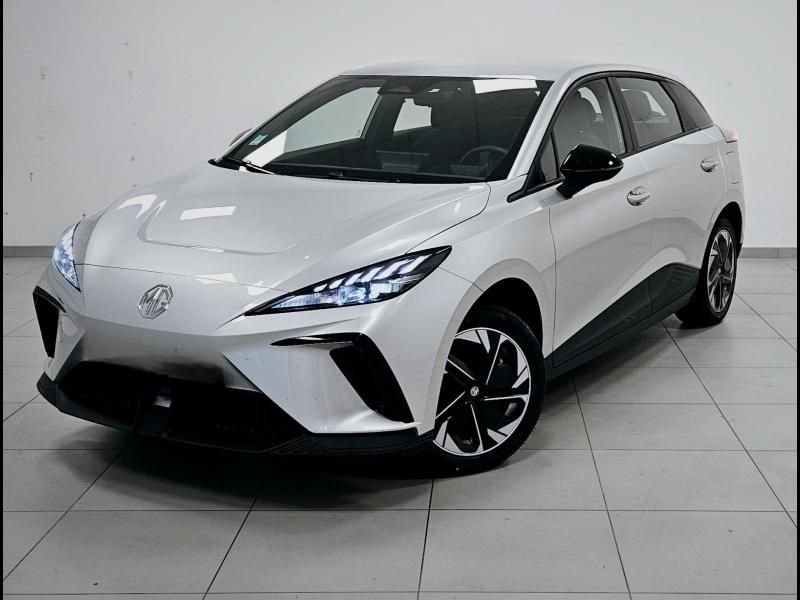 Théobald Occasion MG4 berline electrique blanche